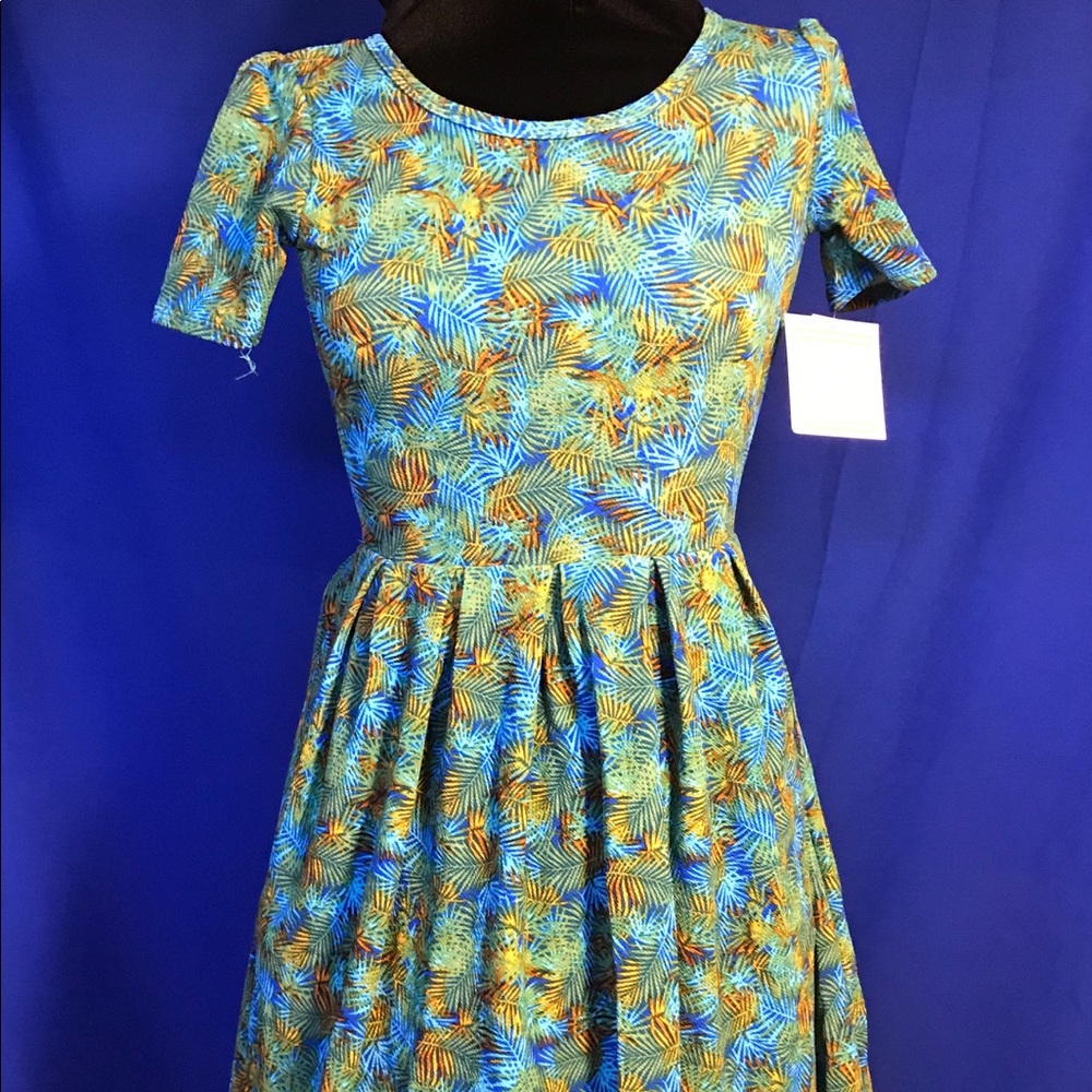LuLAROE Amelia Dress New